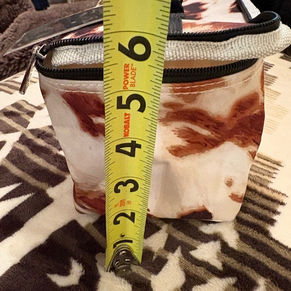 NGyl Brown and White Cosmetic Bag - Picture 4 of 4